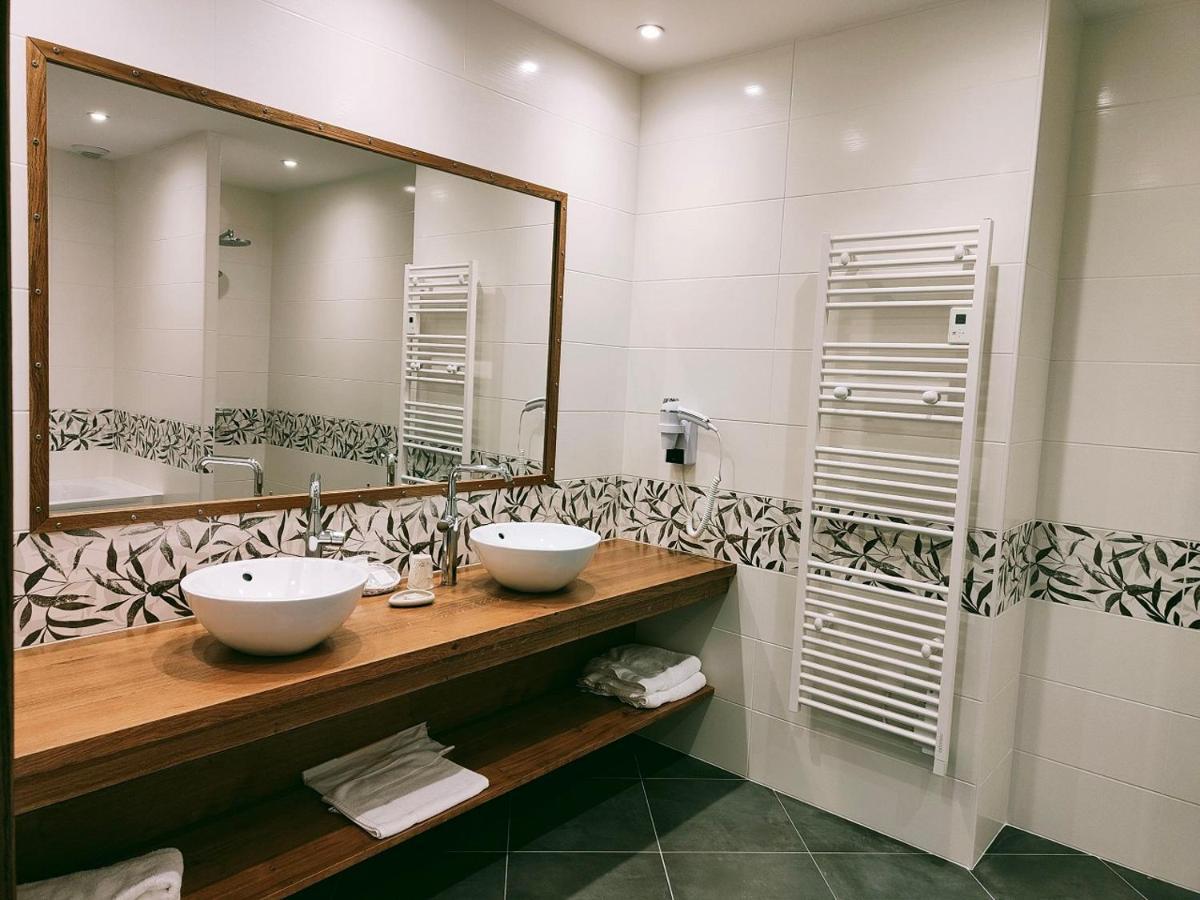La Chaumiere Hotel Aubigny-sur-Nere Ngoại thất bức ảnh