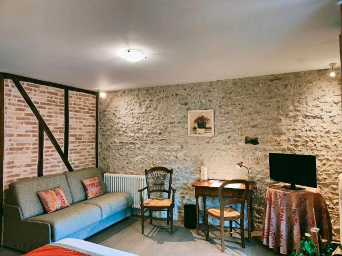 La Chaumiere Hotel Aubigny-sur-Nere Ngoại thất bức ảnh