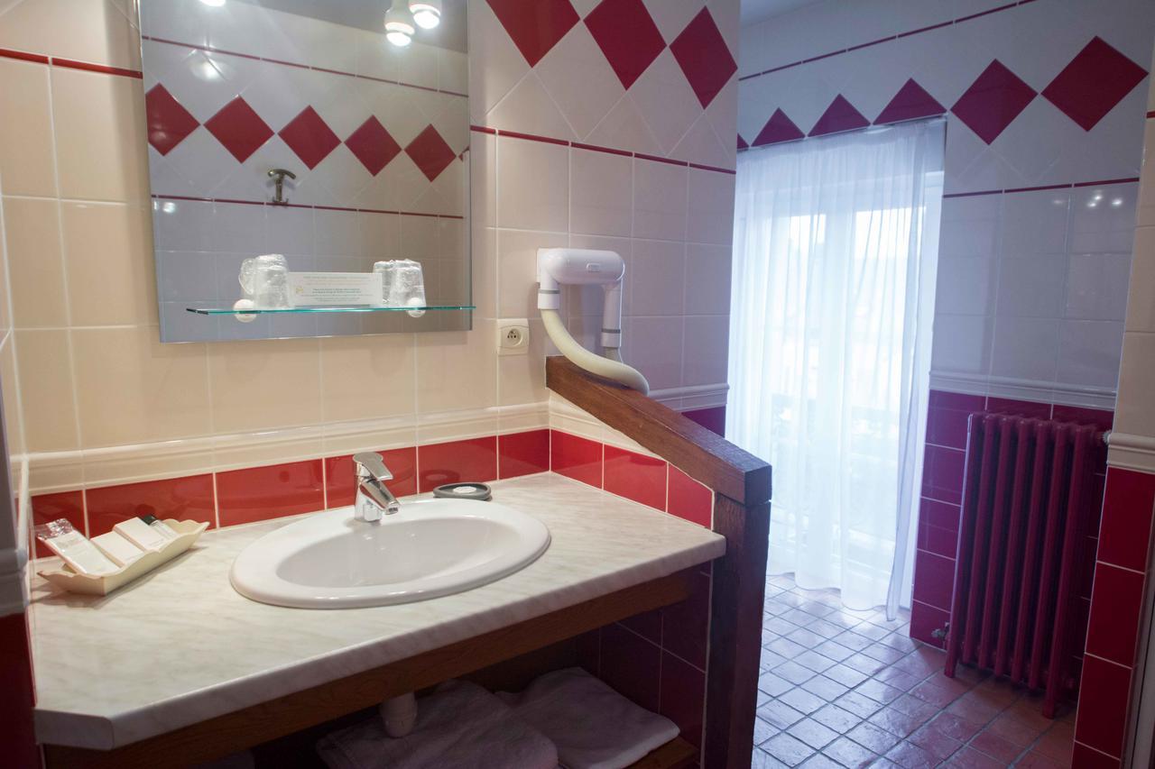 La Chaumiere Hotel Aubigny-sur-Nere Ngoại thất bức ảnh
